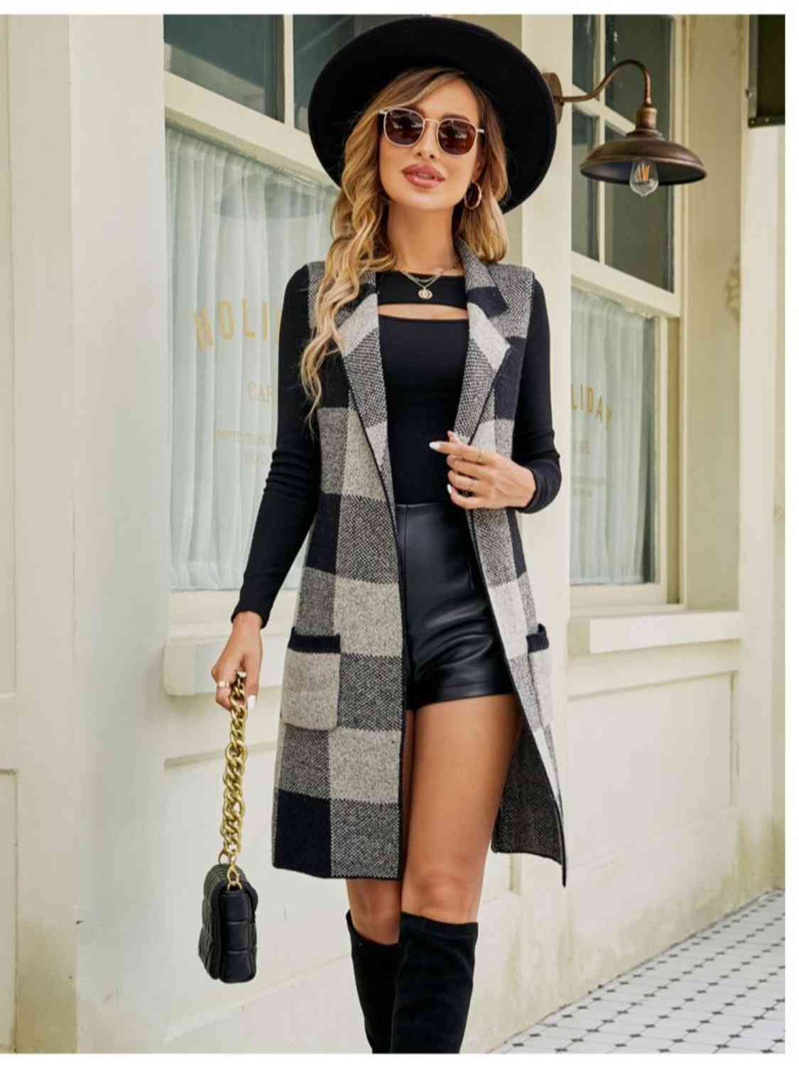 TFE: Sleeveless Cardigan with a Plaid Lapel Collar