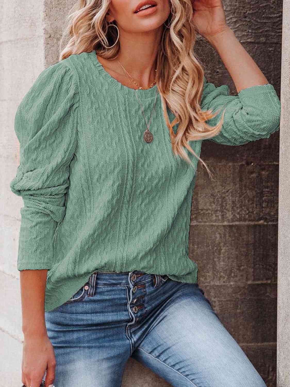 TFE: Knit Top with a Round Neck and Puff Sleeves