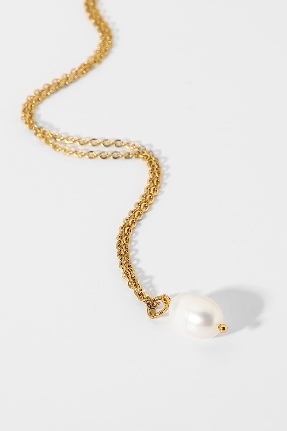 TFE: Freshwater Pearl Pendant Necklace