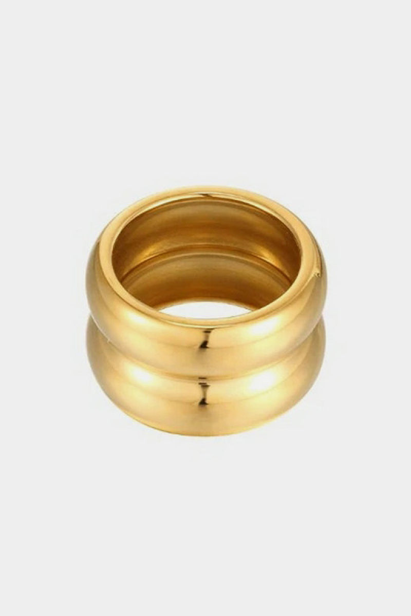 TFE: Gold Double Ridge Ring