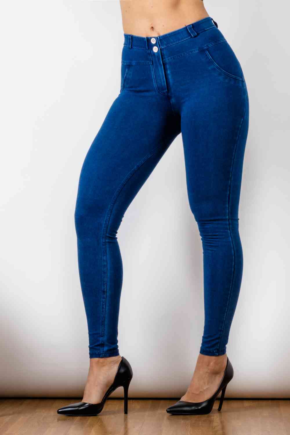 TFE: Baeful Buttoned Skinny Jeans