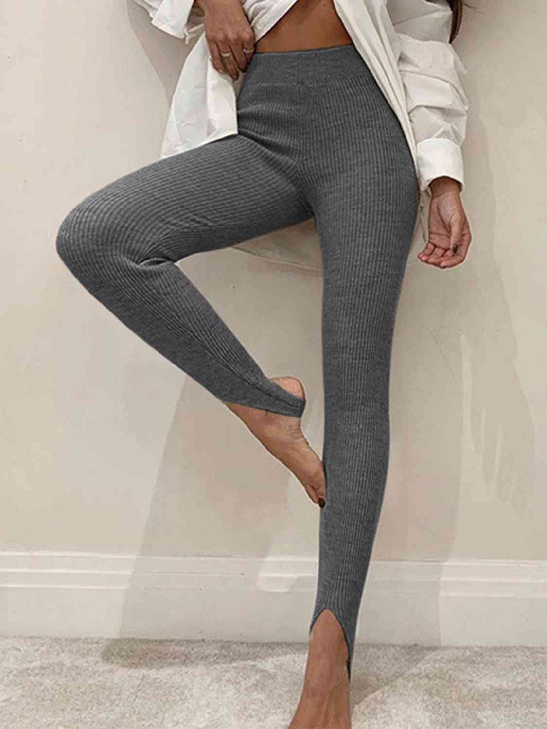 TFE: Textured Leggings with a Mid-rise Waist