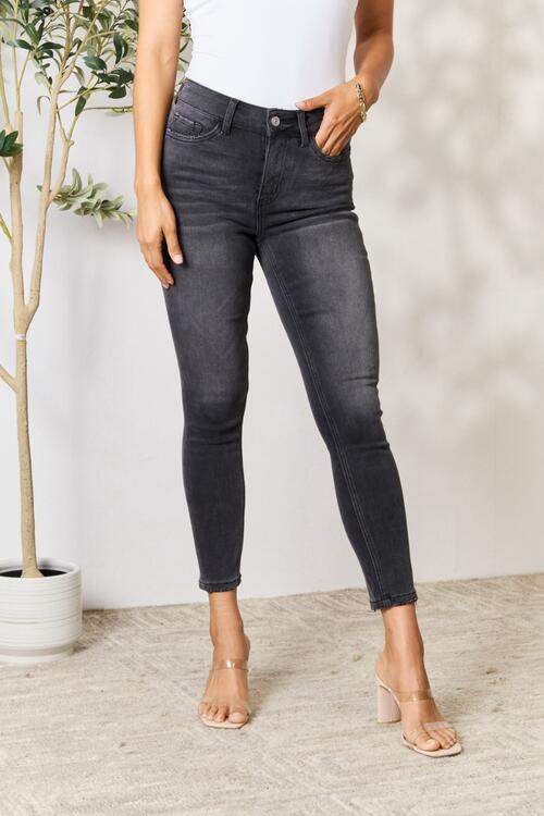 TFE: Cropped Skinny Jeans