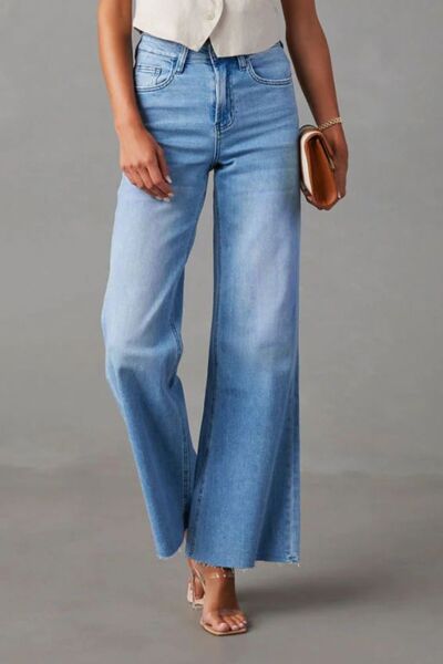 TFE: Buttoned Bootcut Jeans with Pockets