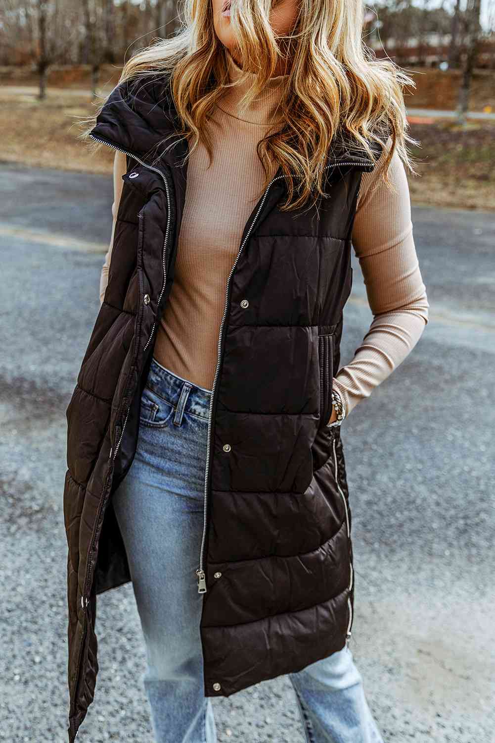 TFE: Sleeveless Puffer Vest with an Extended Hood