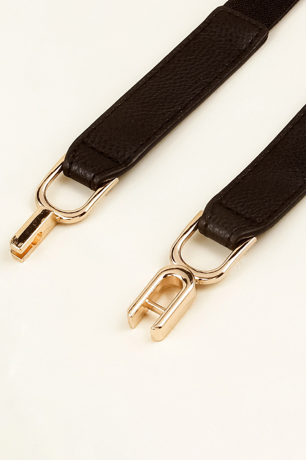 TFE: Stretchable Belt with Metal Clasp