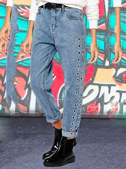 TFE: Buttoned Openwork Jeans