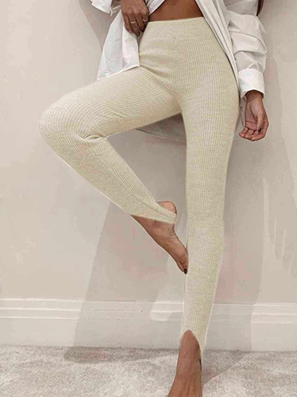 TFE: Textured Leggings with a Mid-rise Waist