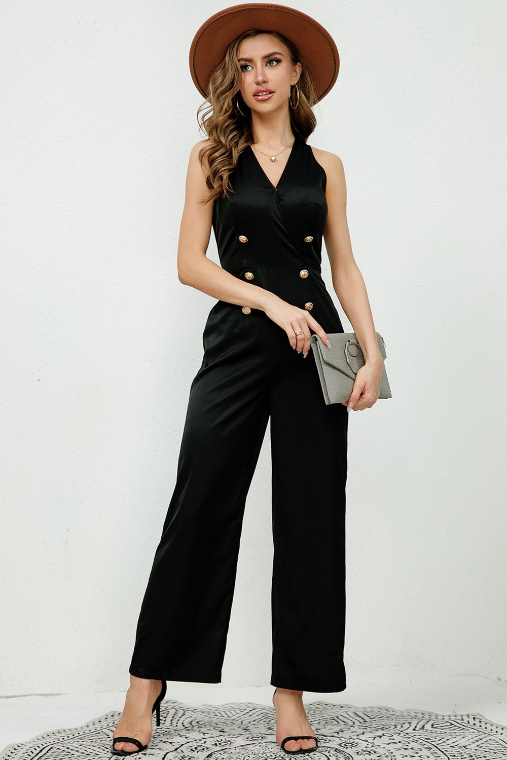 TFE: Chic V-Neck Sleeveless Jumpsuit with Stylish Decorative Buttons