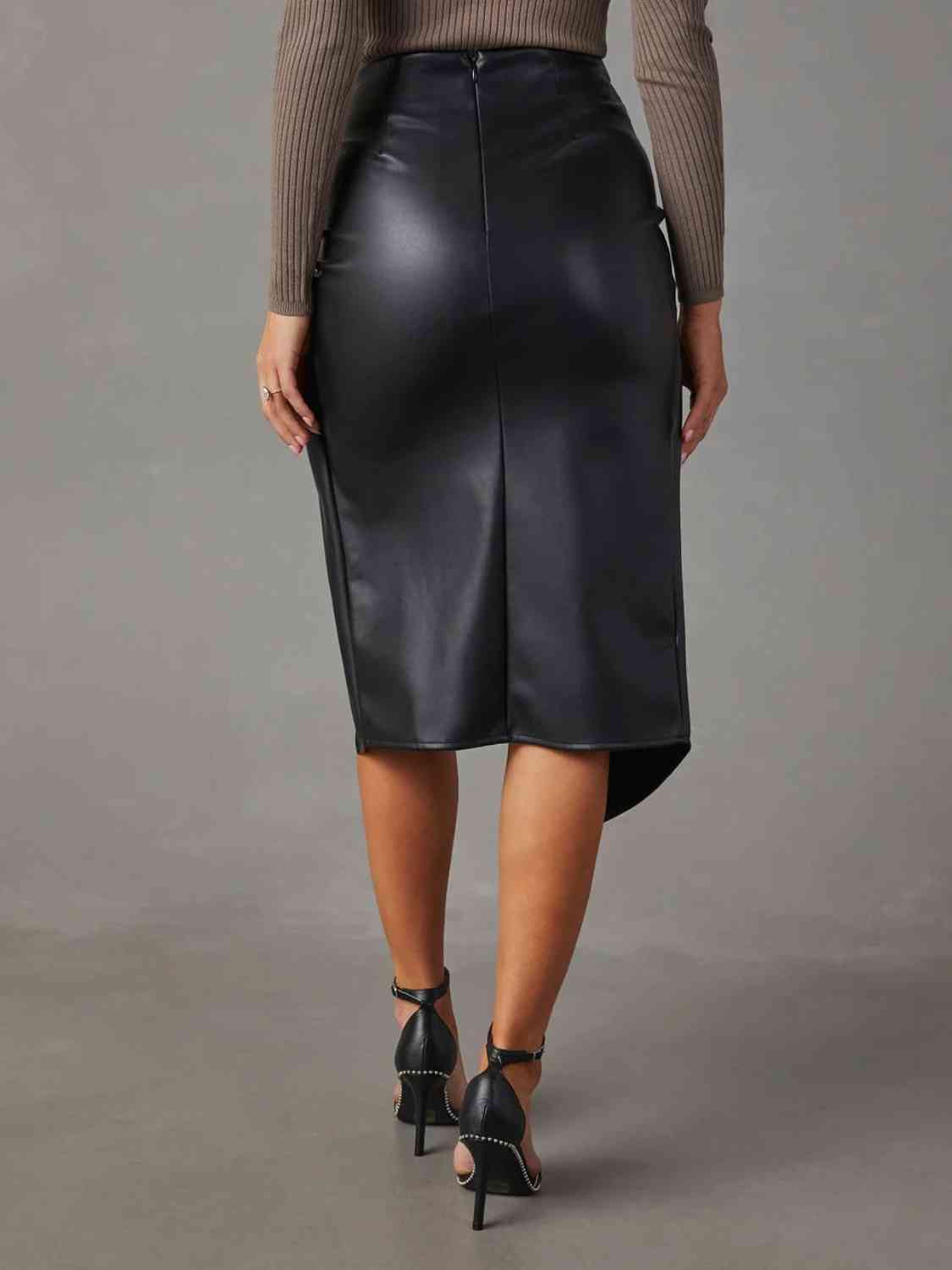 TFE: Sculpted Elegance Twist Detail High Waist Skirt