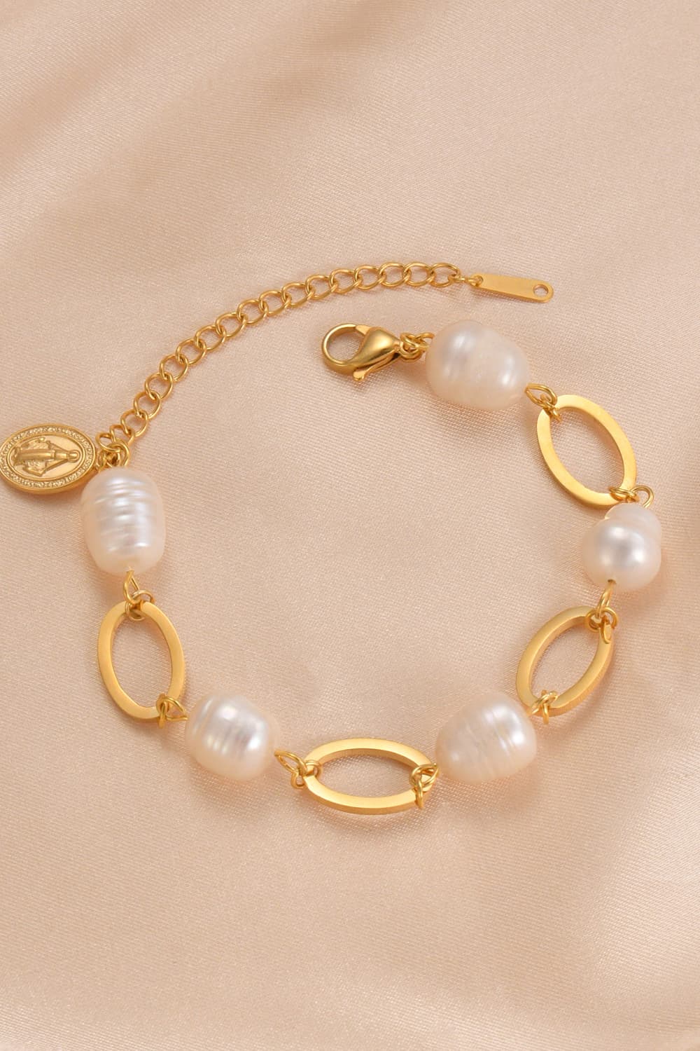 TFE: Freshwater Pearl Bracelet with 14K Gold-Plated Lobster Clasp