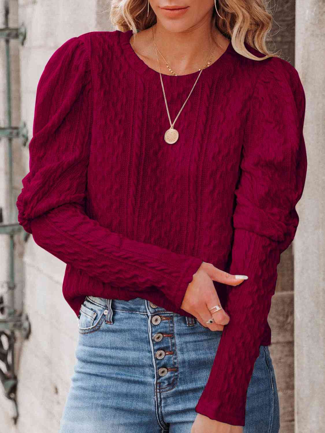 TFE: Knit Top with a Round Neck and Puff Sleeves